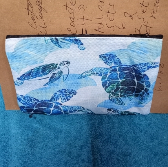 Blue Sea Turtle Zipper Makeup Pouch Cosmetic Bag - Picture 2 of 2